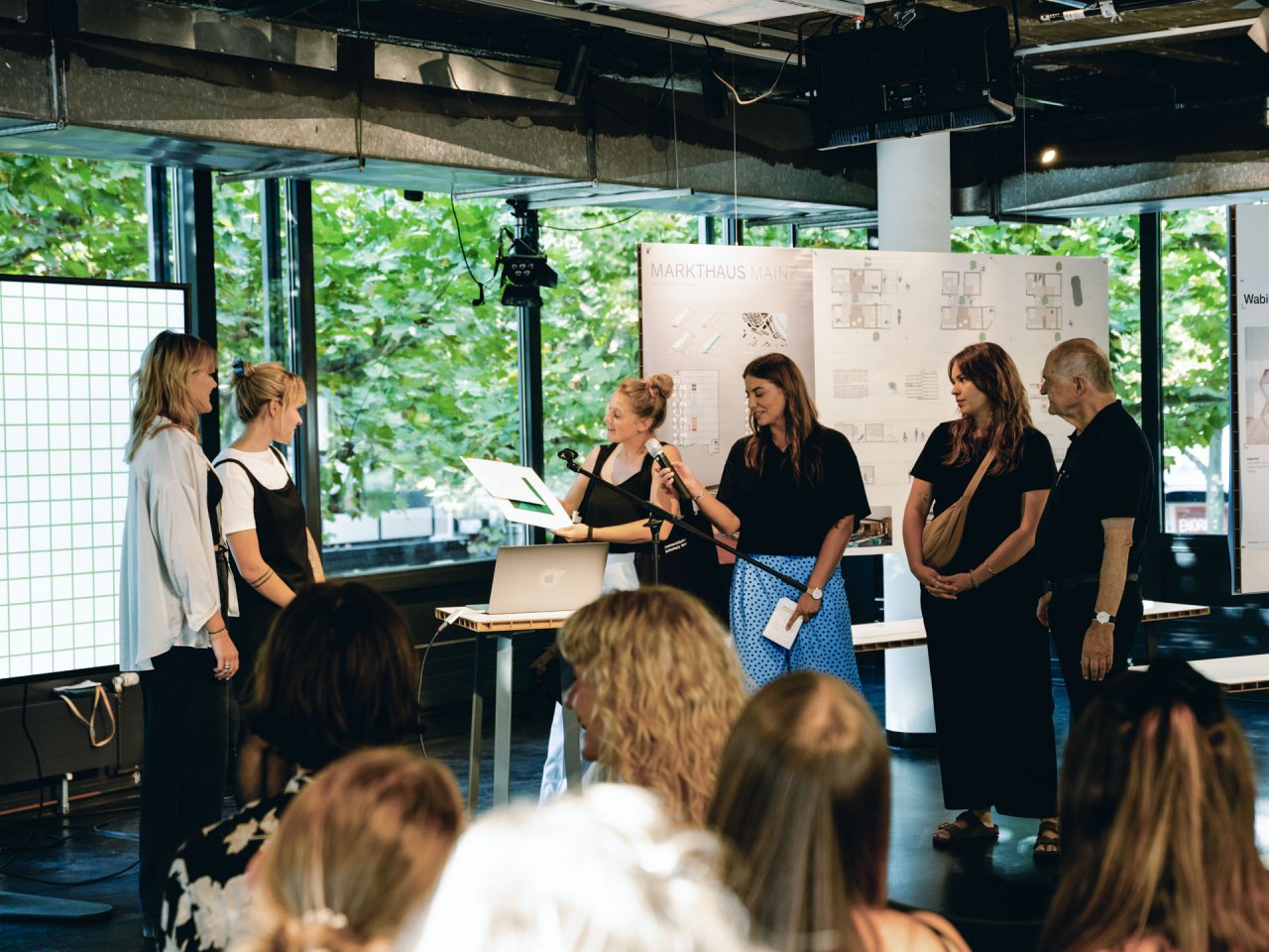 HS_Mainz_SELECTED_2022_LUX_Innenarchitektur