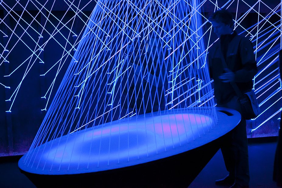 Hochschule Mainz, Master Entwurf Szenischer Raum Resonate, Licht