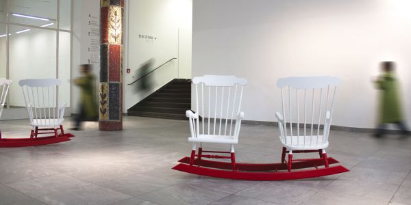 Hochschule_Mainz_LEFTRIGHT_SWING_Leonie_Poch_Pina_Reber