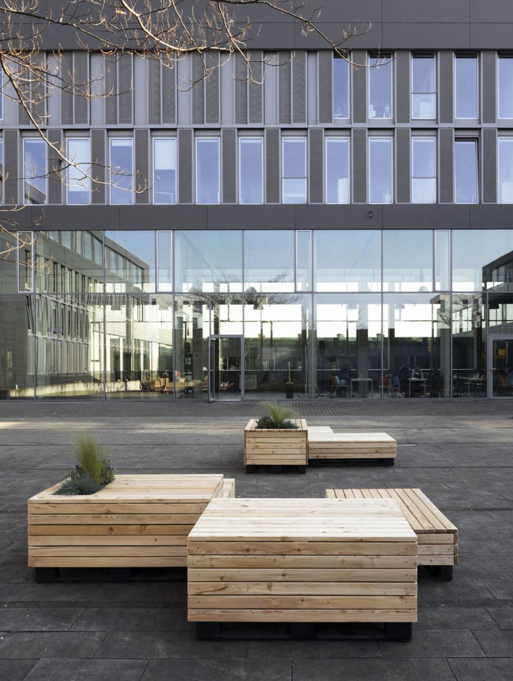HS_Mainz_outdoor_campus_WISE21
